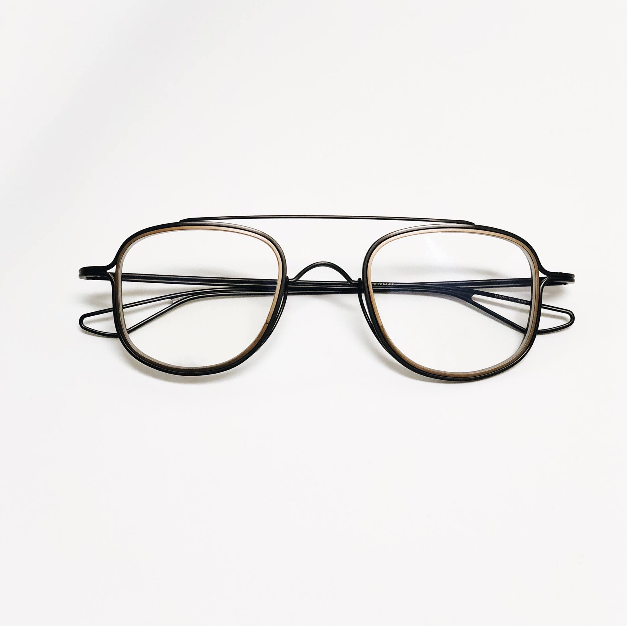 SPECTACLE - Modern Vision Care + Optical Beyond the Screen: How to Protect Your Eyes if You Work on a Computer for Long Hours